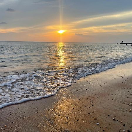 Green Town Hotel And Resort Port Dickson Eksteriør bilde